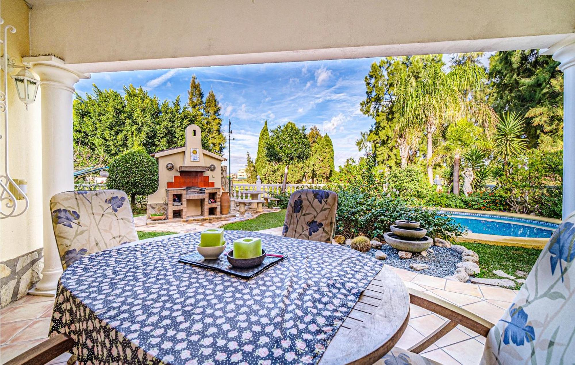 Beautiful Home In Oliva With Kitchen Eksteriør bilde